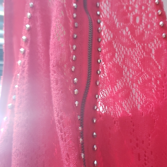 Dress - Picture 4 of 4